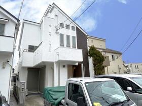 東京都杉並区和泉２丁目