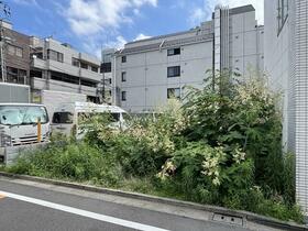 東京都渋谷区千駄ヶ谷３丁目