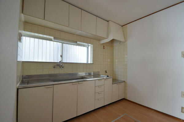 detached 埼玉県川口市赤井４丁目

地図を見る