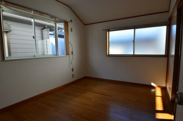 detached 埼玉県川口市赤井４丁目

地図を見る