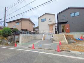 東京都八王子市元八王子町3丁目