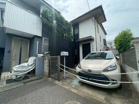 東京都世田谷区上祖師谷２丁目