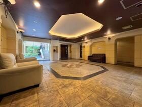 ＧＲＡＮＤＣＩＴＹ　ＥＵＲＯＰＡＬＡＣＥ　ＨＡＮＡＫＯＧＡＮＥＩ