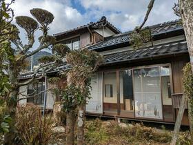 山口県山口市水の上町