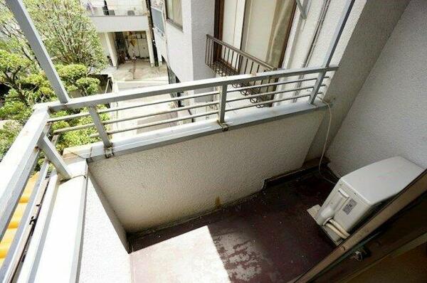 detached 東京都目黒区下目黒３丁目

地図を見る