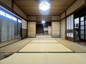 東京都武蔵村山市本町3丁目