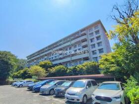 西原グリーンハイツ6号棟