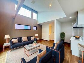 埼玉県所沢市狭山ケ丘１丁目