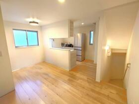 東京都世田谷区大原1丁目