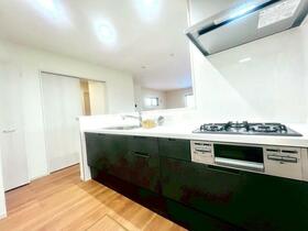 東京都武蔵村山市伊奈平５丁目