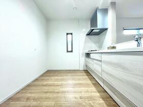 東京都武蔵村山市伊奈平５丁目