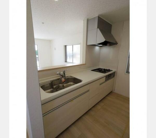 detached 東京都府中市美好町３丁目

地図を見る