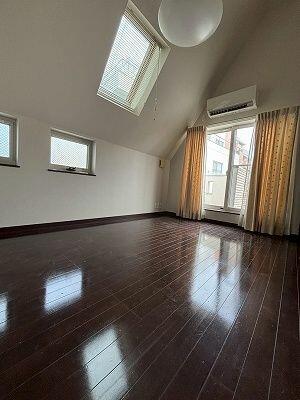 detached 東京都目黒区柿の木坂１丁目

地図を見る