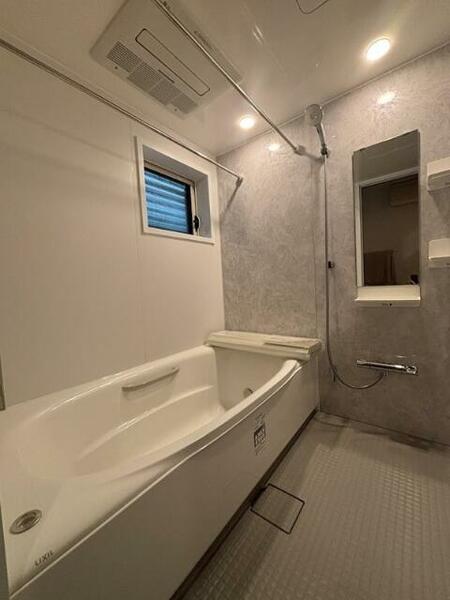 detached 東京都目黒区柿の木坂１丁目

地図を見る