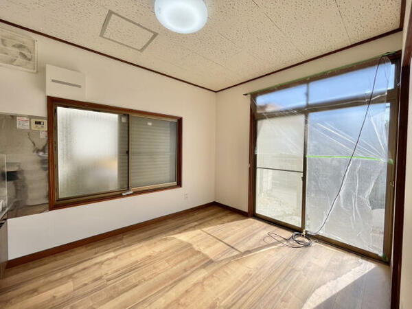 detached 群馬県富岡市七日市

地図を見る