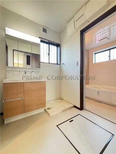 detached 東京都三鷹市大沢１丁目

地図を見る