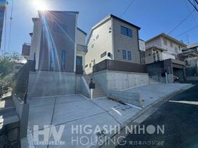 神奈川県横浜市青葉区榎が丘