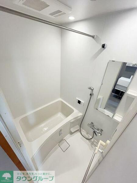 detached 東京都目黒区柿の木坂１丁目

地図を見る