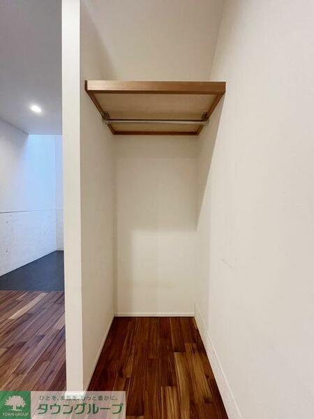 detached 東京都目黒区柿の木坂１丁目

地図を見る