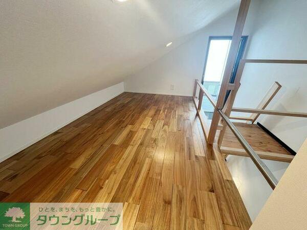 detached 東京都目黒区柿の木坂１丁目

地図を見る