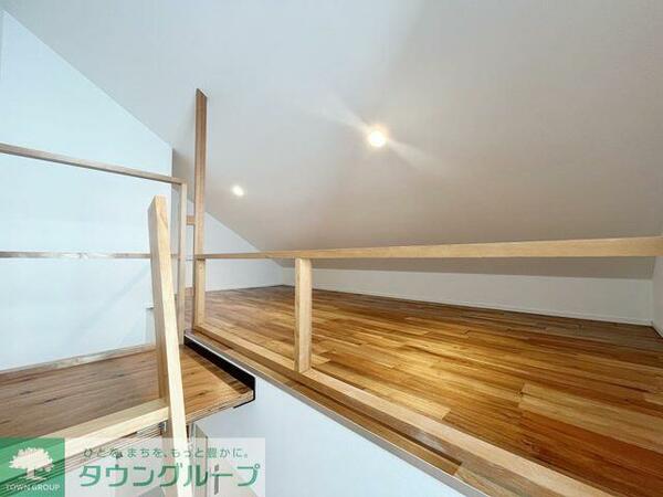 detached 東京都目黒区柿の木坂１丁目

地図を見る