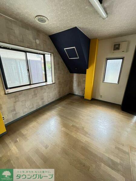 detached 埼玉県三郷市寄巻

地図を見る