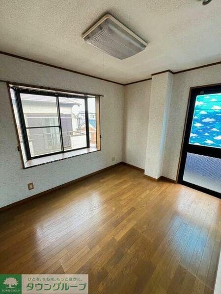 detached 埼玉県三郷市寄巻

地図を見る