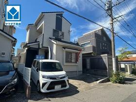 福岡県福岡市早良区原８丁目