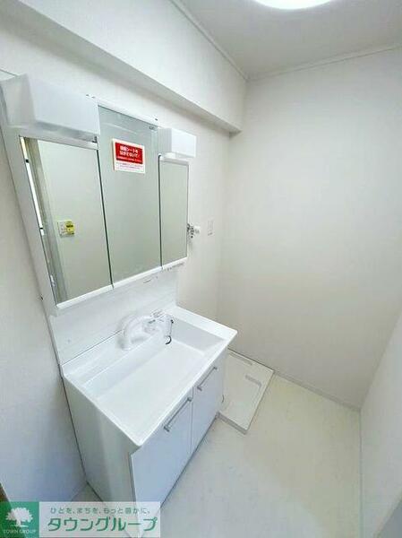 detached 東京都練馬区小竹町２丁目

地図を見る