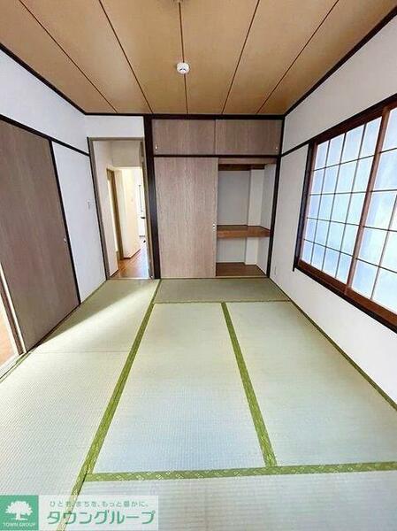 detached 東京都練馬区小竹町２丁目

地図を見る