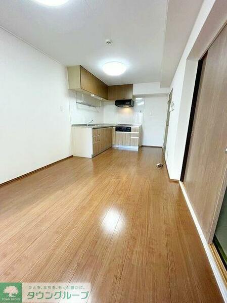 detached 東京都練馬区小竹町２丁目

地図を見る