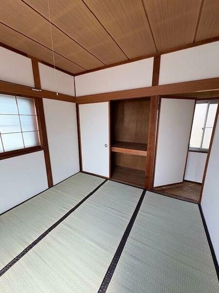 detached 青森県青森市大字新城字平岡
地図を見る