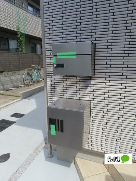 detached 東京都小金井市中町３丁目

地図を見る