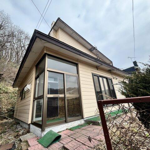 detached 北海道室蘭市港南町２丁目
地図を見る