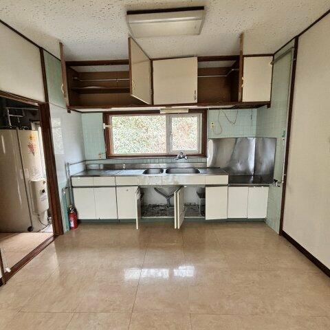 detached 北海道室蘭市港南町２丁目
地図を見る
