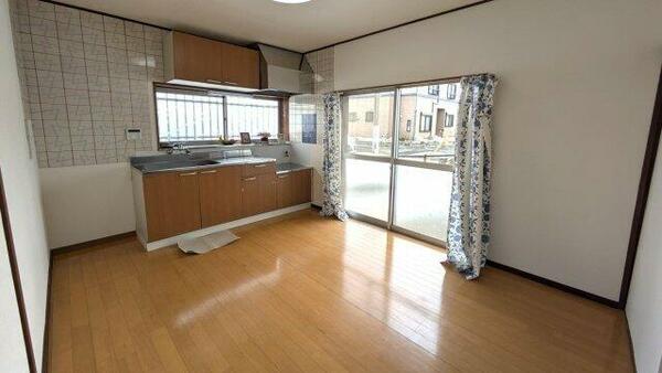 detached 埼玉県行田市谷郷３丁目

地図を見る