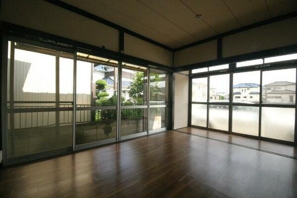 detached 埼玉県鴻巣市鎌塚

地図を見る