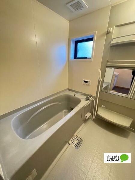 detached 埼玉県吉川市大字吉川

地図を見る