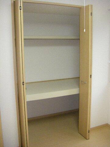 apartment 秋田県男鹿市船越字那場掛
地図を見る