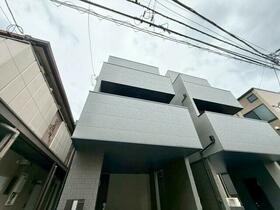 東京都豊島区池袋本町2丁目
