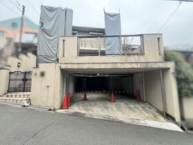 大阪府豊中市緑丘２丁目