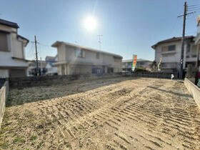 兵庫県加古川市平岡町新在家