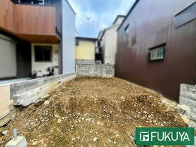 京都府京都市右京区山ノ内瀬戸畑町