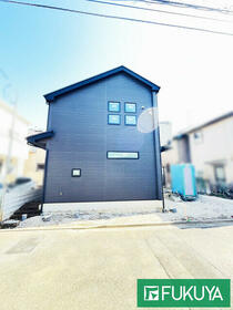 東京都三鷹市中原４丁目