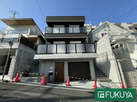 兵庫県神戸市中央区熊内町８丁目