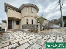 兵庫県川西市南野坂１丁目