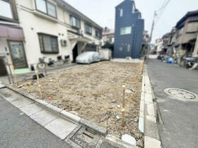 東京都足立区綾瀬６丁目