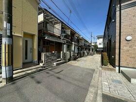 兵庫県伊丹市荒牧南４丁目