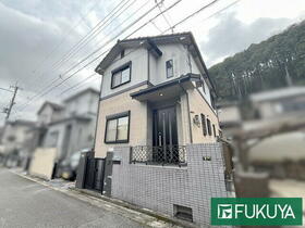 兵庫県川西市清流台