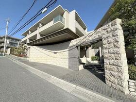 フォルム雲雀丘花屋敷